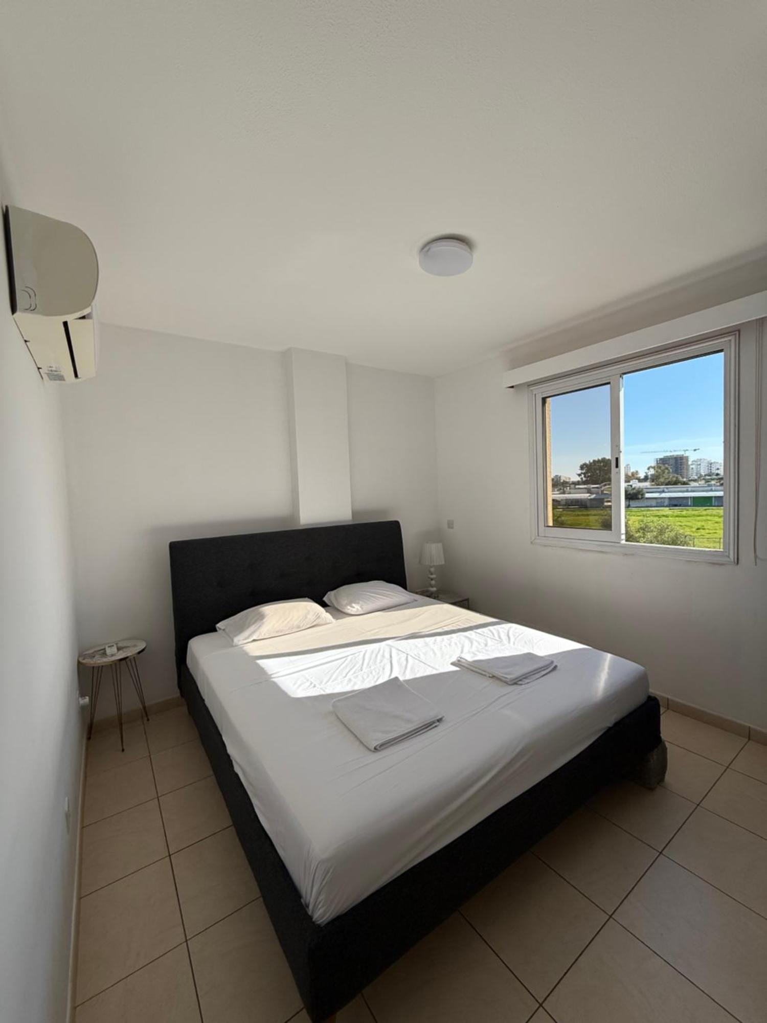 Sunrise Apartamento Larnaca Exterior foto