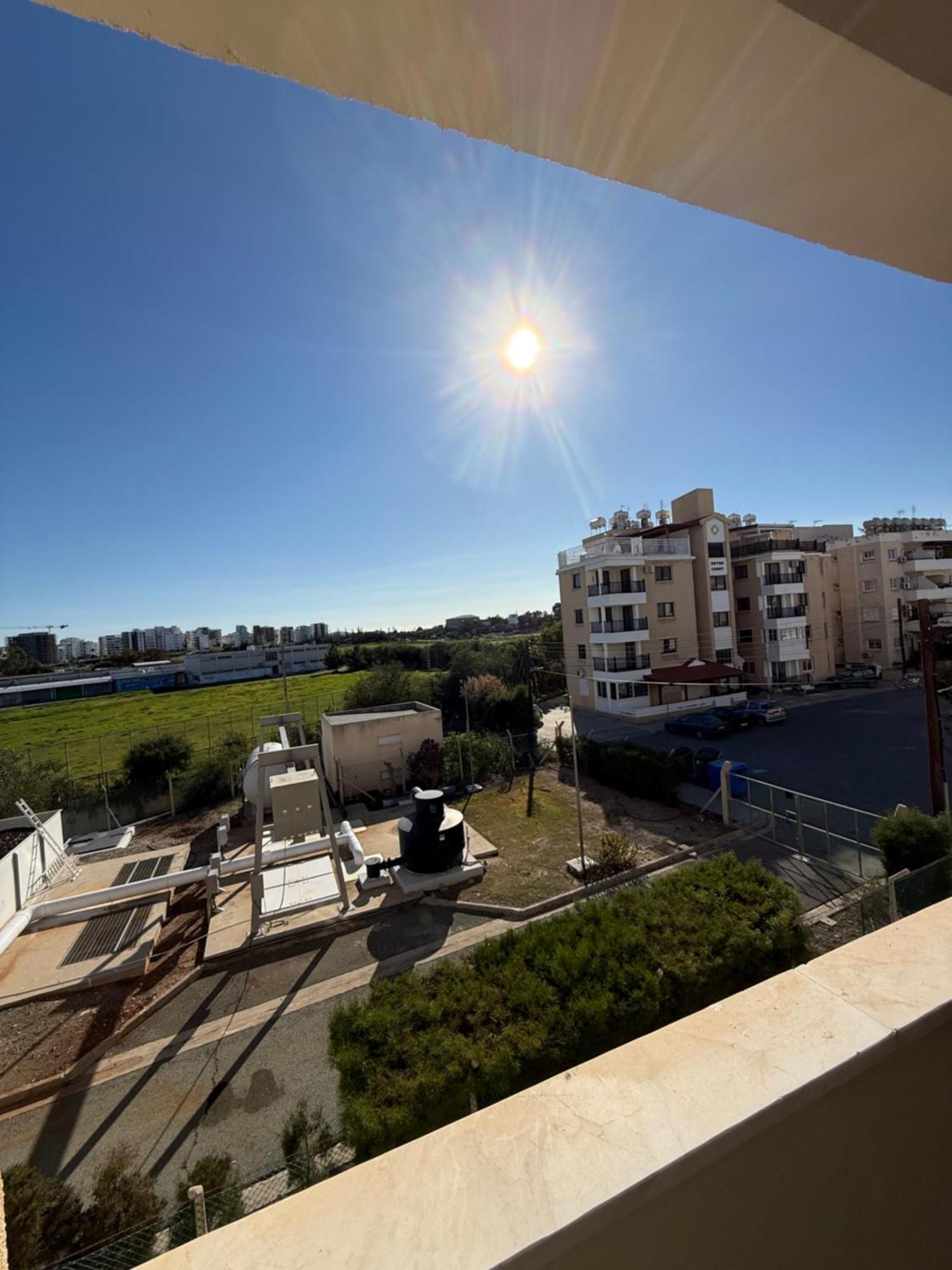 Sunrise Apartamento Larnaca Exterior foto